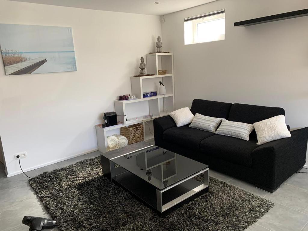 Appartement 5 Personnes Avec Acces Piscine Et Jacuzzi Villers-la-Ville Luaran gambar